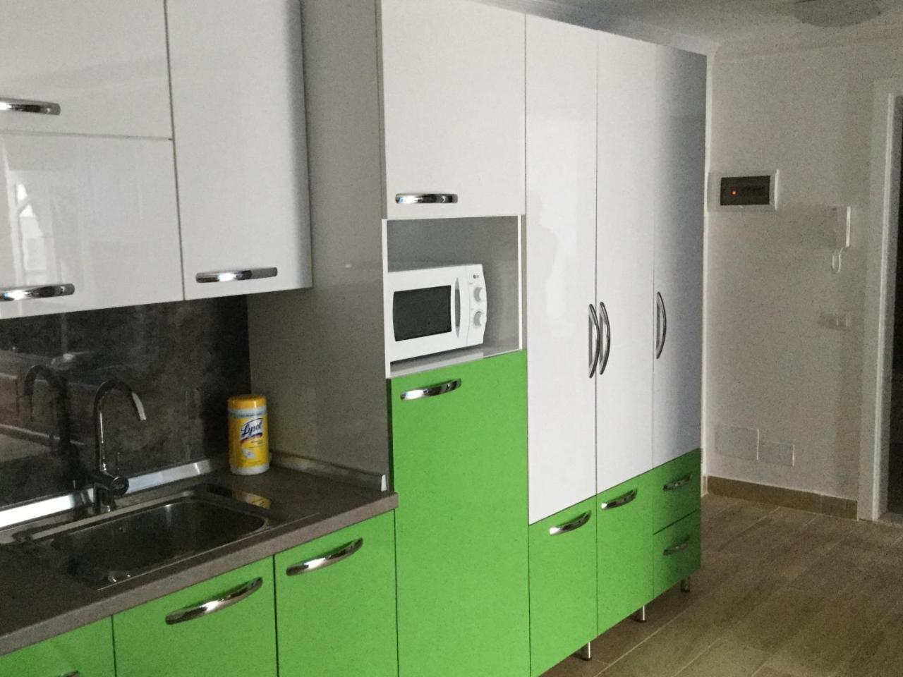 Apartment Kk Fafa Golem (Tirana)