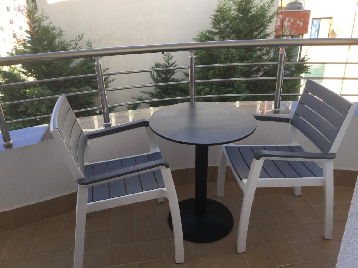 Kk Fafa Apartment Golem (Tirana)
